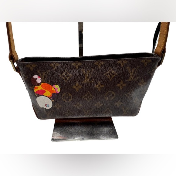 COA INCLUDED - Louis Vuitton Monogram Panda Trotter Crossbody - LIMITED EDITION - Picture 2 of 16